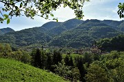 33 Sulla 'Via delle castagne' ...vista verso Poascante 